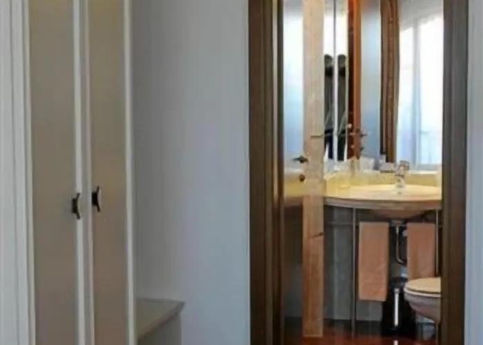 Helena Vip And וילה *