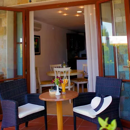 Helena Vip And 别墅 *