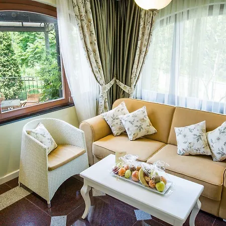 Villa Helena Vip And