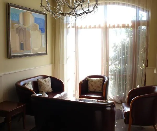 Helena Vip And Slantchev Briag