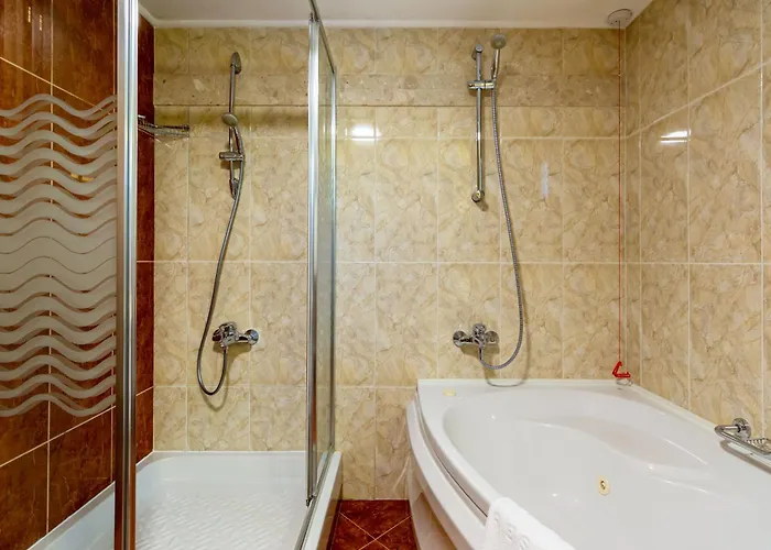 Helena Vip And Slantchev Briag