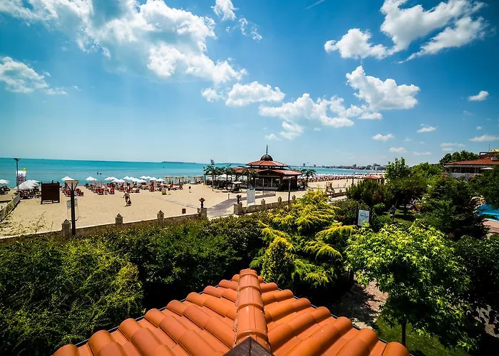 Helena Vip And Villa *