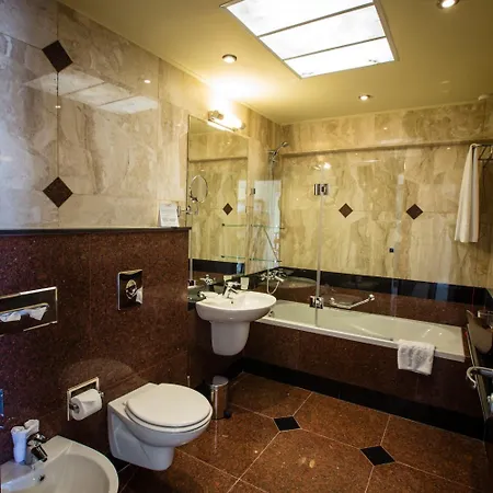 Helena Vip And * Slantchev Briag